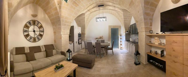 Lata Luxury Home Casa Vacanze 布林迪西 外观 照片